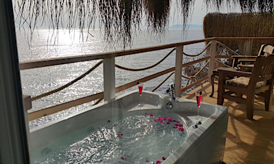 Honeymoon Suite Jakuzili 